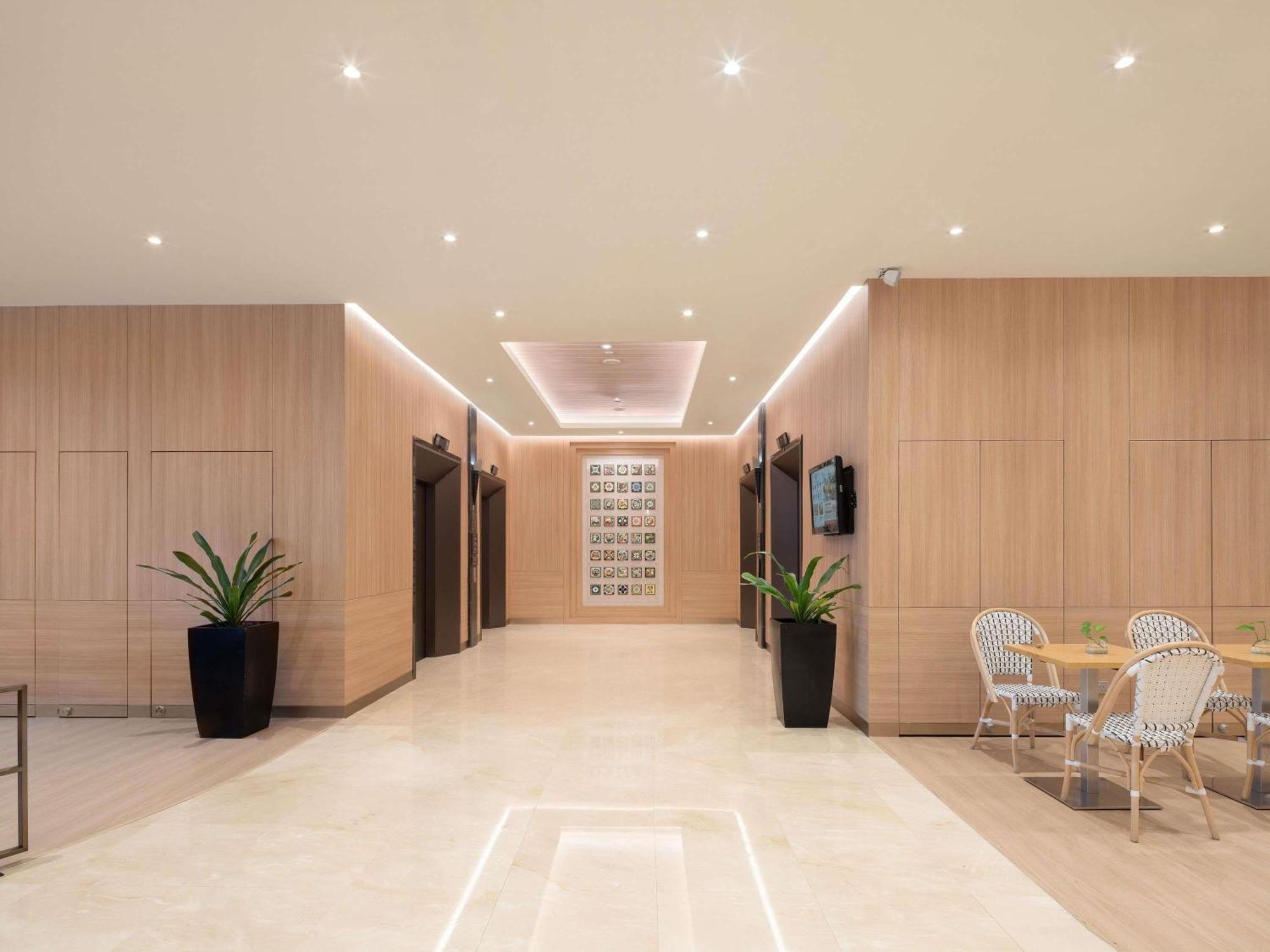 Hotel Grand Mercure Roxy